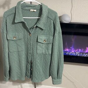 Women’s Shacket in Sage Green